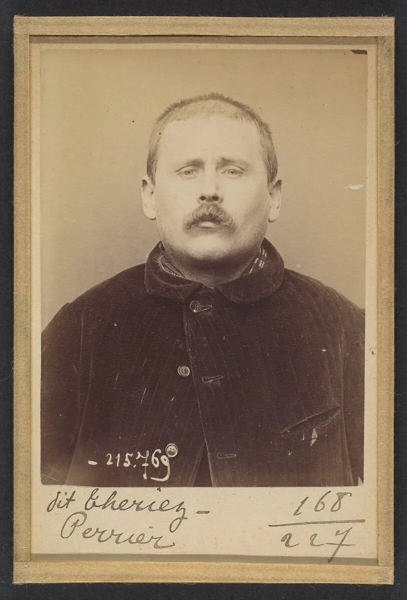 Perrier (dit Theriez). Louis. 35 ans, né le 25/8/58 à Paris Vllle. Ébéniste. Anarchiste. 16/3/94. — Alphonse Bertillon