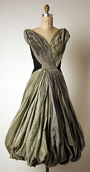 Evening dress — Madame Grès (Germaine Émilie Krebs)