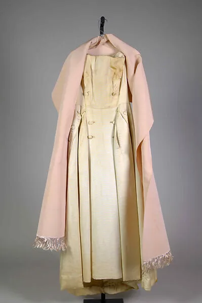 Evening dress — Christian Dior|House of Dior