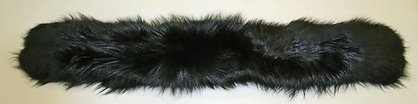 Collar — Unknown