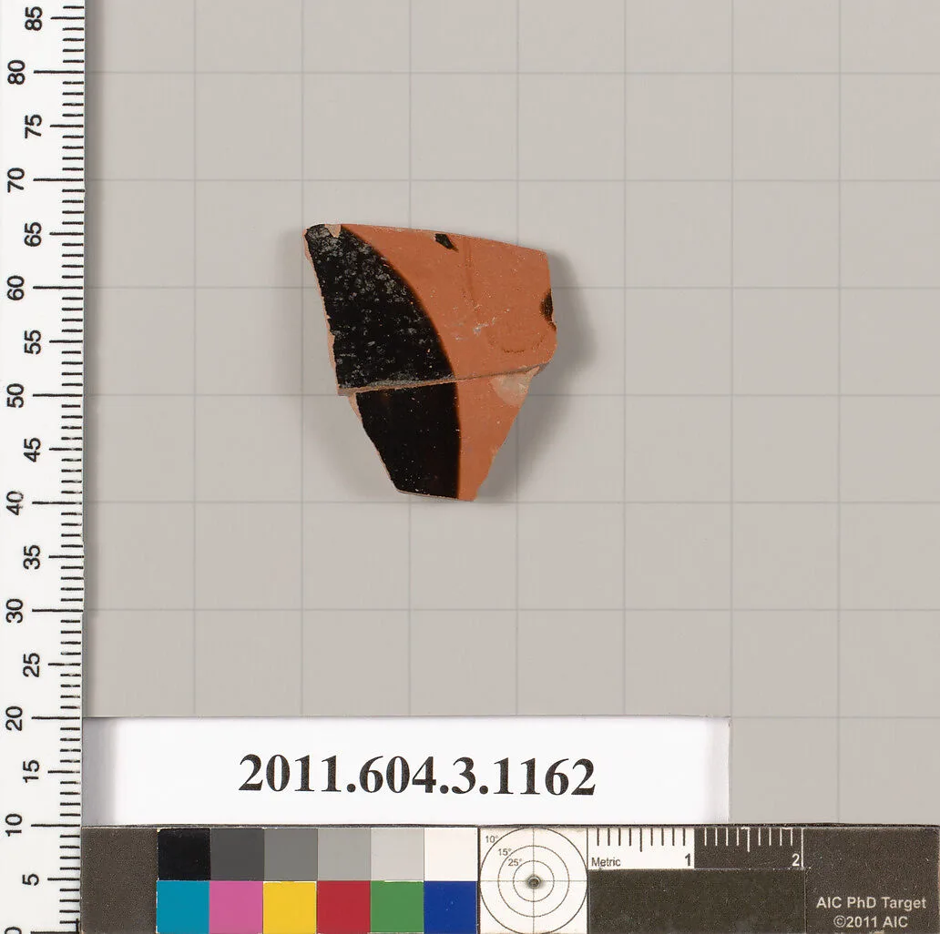 Terracotta fragment of a mastoid (drinking cup with narrow base) or a kyathos (cup-shaped ladle) — Unknown