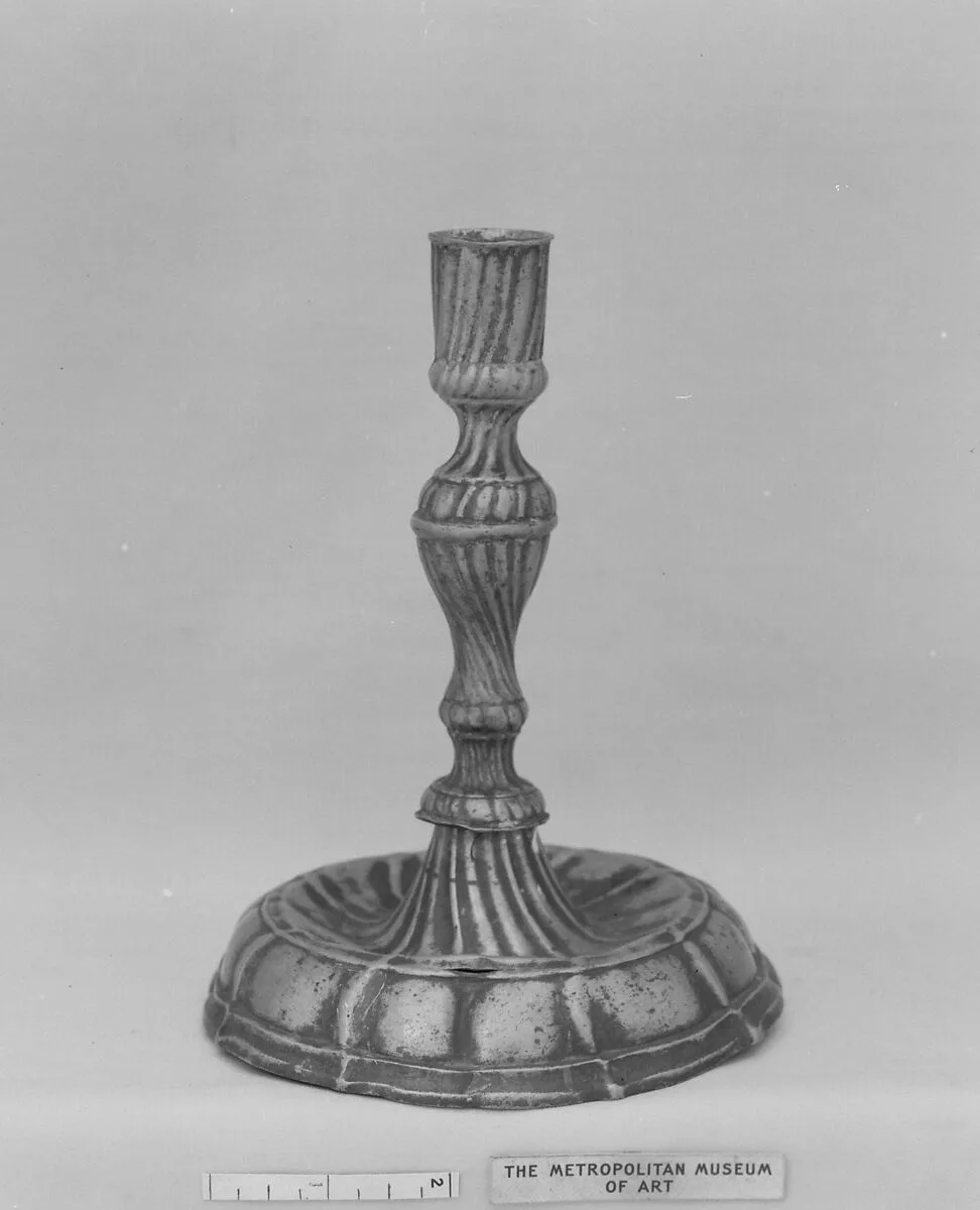 Pair of candlesticks — Unknown