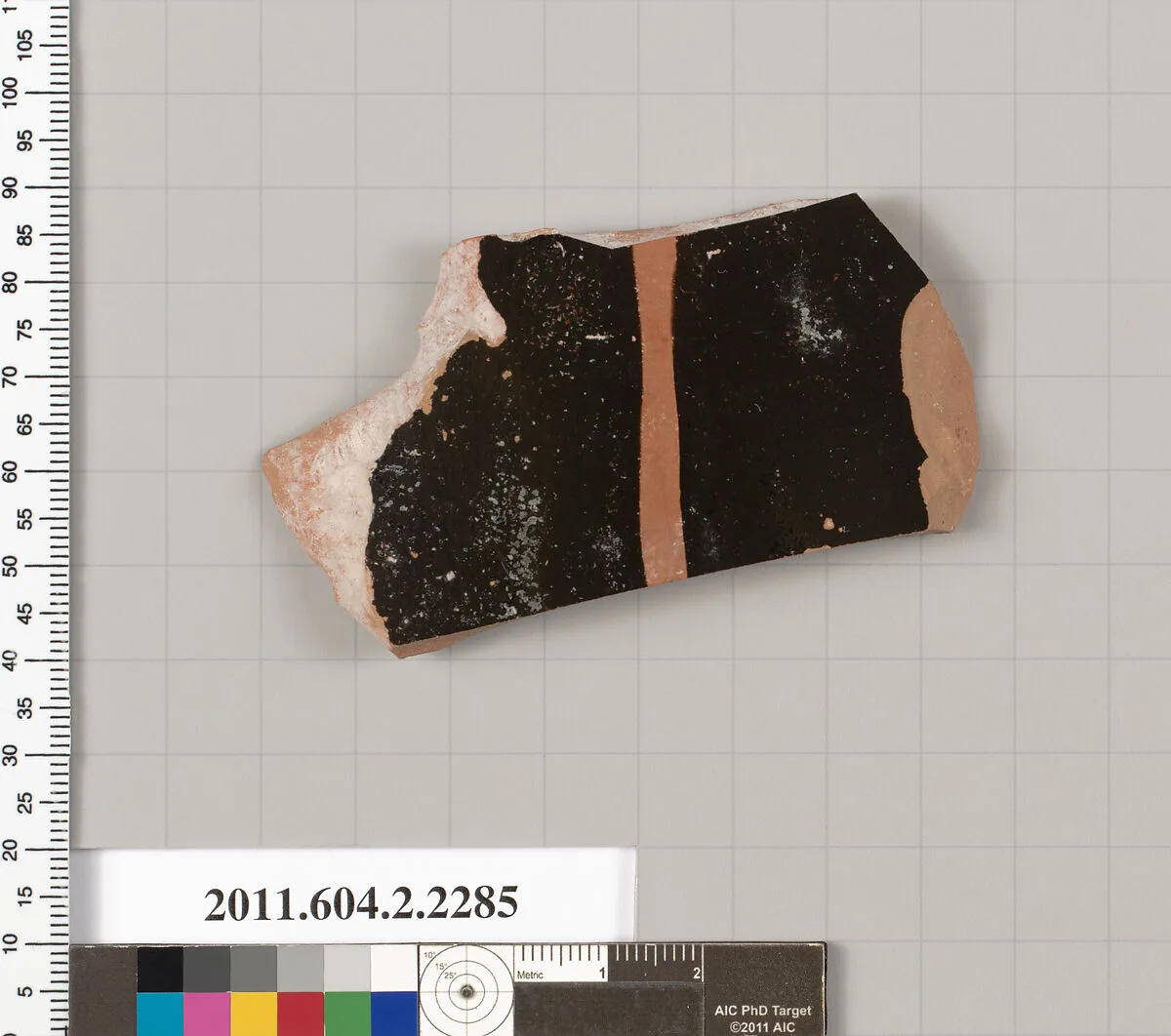 Terracotta fragment of a pot; glazed on the inside — Unknown