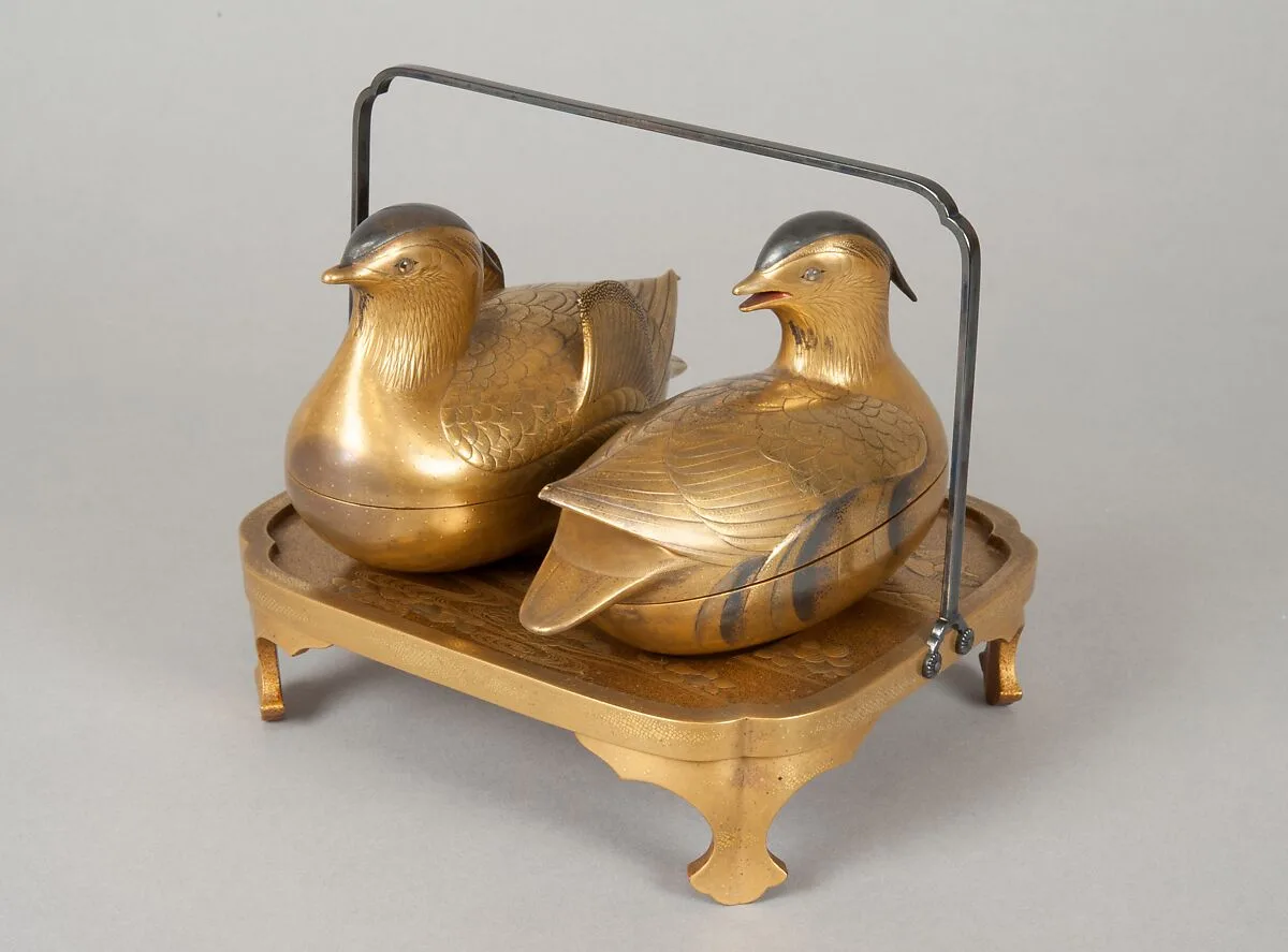 鴛鴦形蒔絵香合|Pair of Incense Boxes (Kōgō) in the Shape of Mandarin Ducks — Unknown