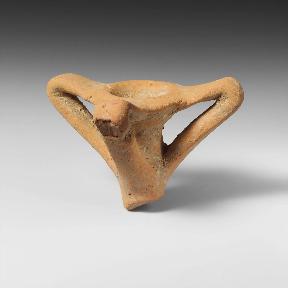 Terracotta finial with three flanges — Unknown