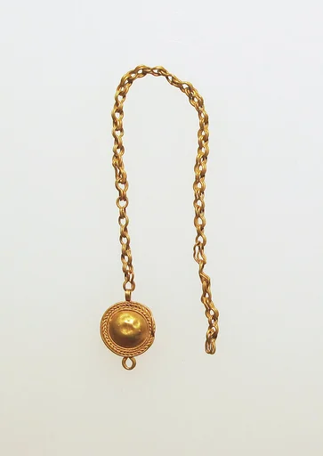 Chain earring with disk fastener