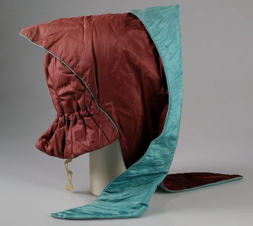 Evening bonnet