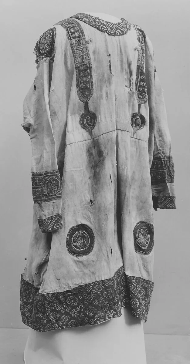 Tunic — Unknown