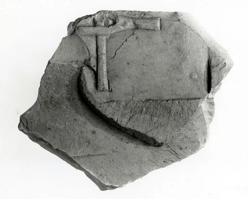 Raised relief fragment