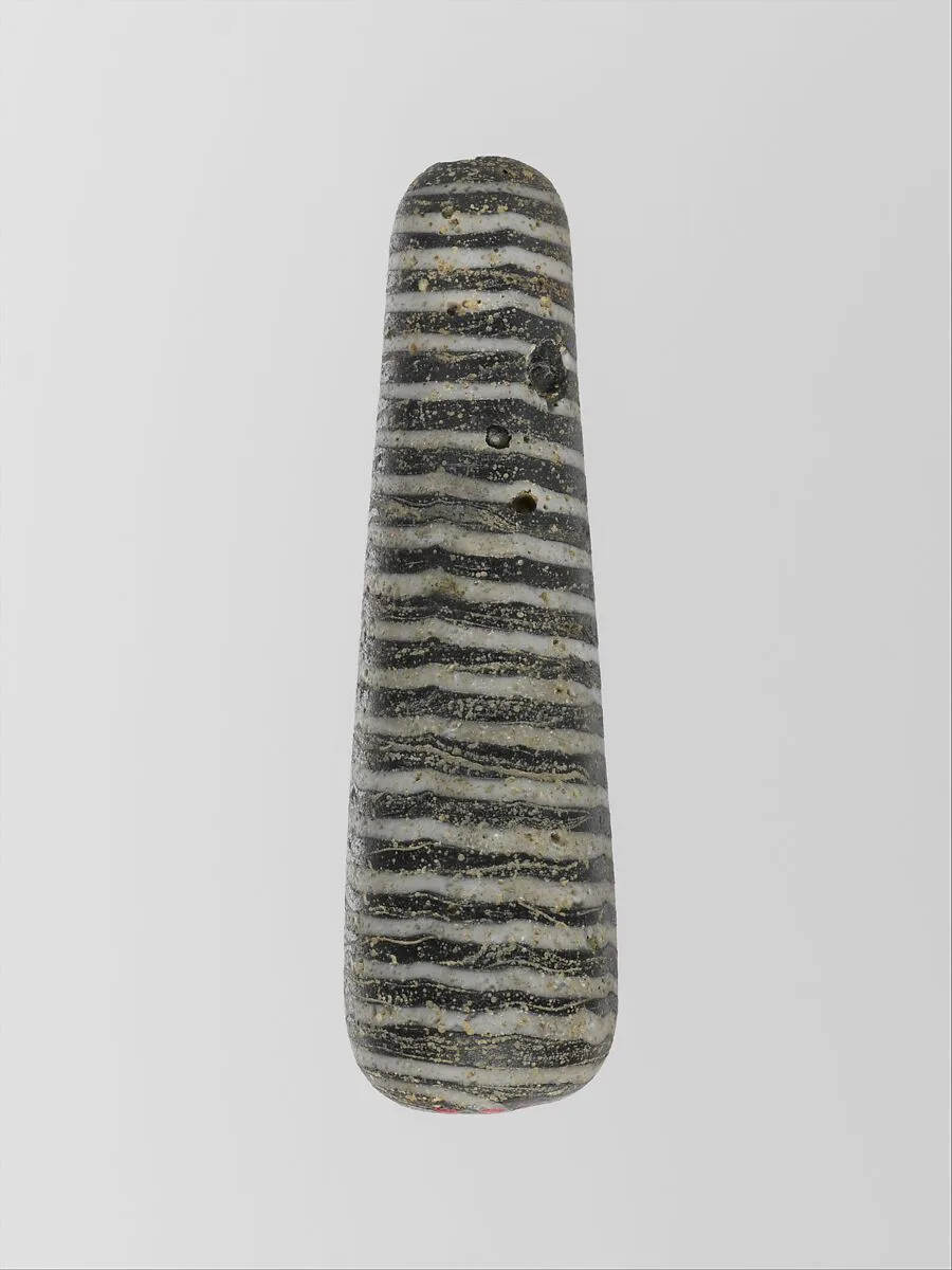 Glass pendant bead in the shape of a plumbline — Unknown