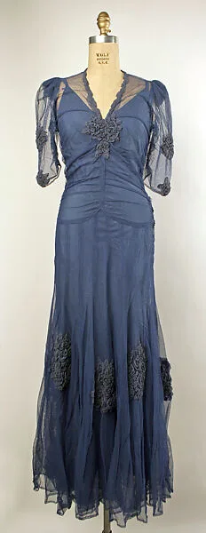 Evening dress — Unknown