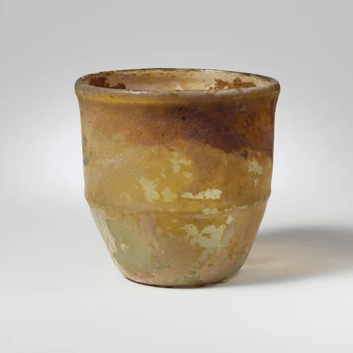 Glass cup