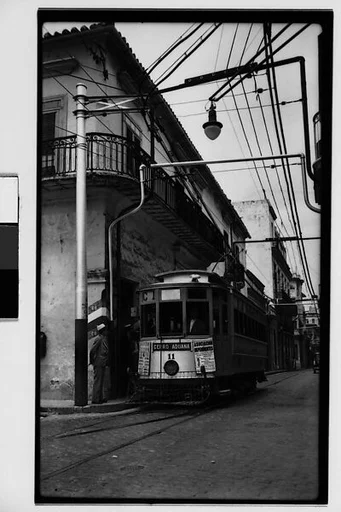 [Streetcar, El Cerro District, Havana]