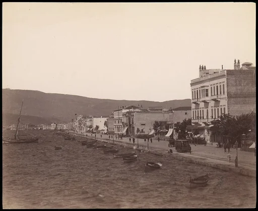 [Smyrna, General View of the Quais]