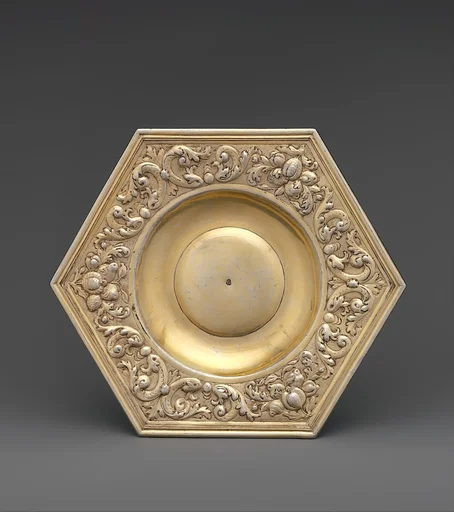 Hexagonal dish (part of a set)