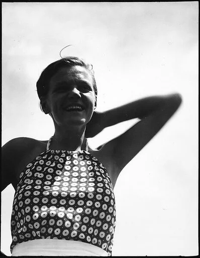 [Natasha von Hoeschelmann]