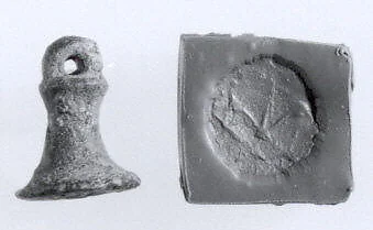 Stamp seal (bell-shaped with loop handle) with monster