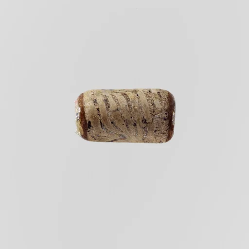 Glass bead