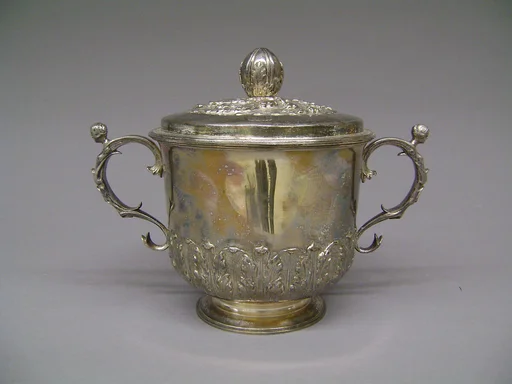Cup with cover