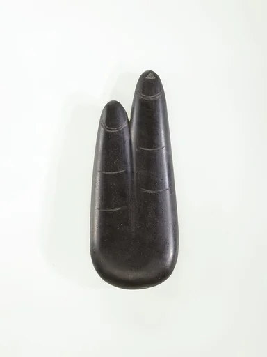 Two-finger amulet