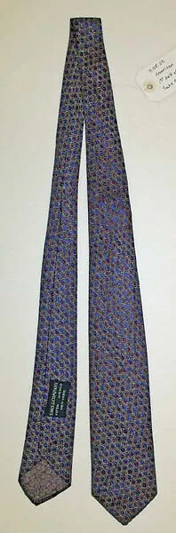 Necktie — Saks Fifth Avenue