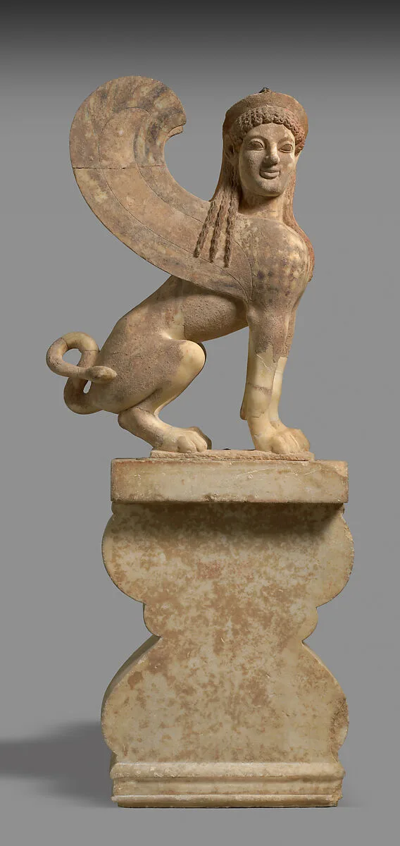 Marble capital and finial in the form of a sphinx — Unknown