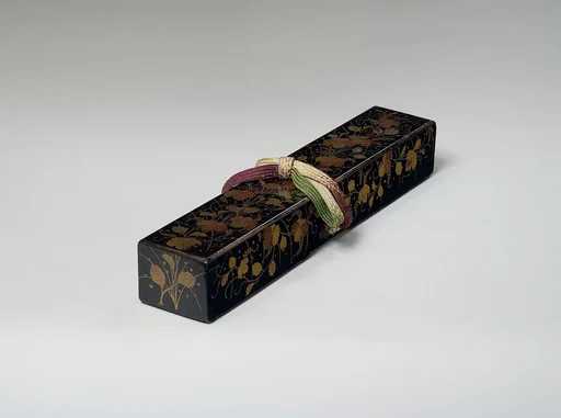 桐秋草蒔絵軸物箱|Scroll Box (Jikumono-bako) with Paulownia and Autumn Grasses