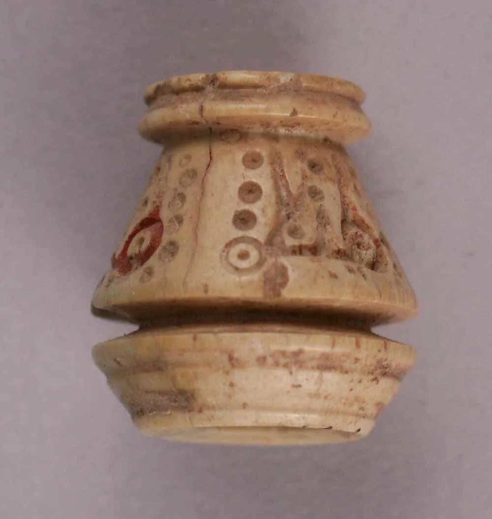 Bead — Unknown