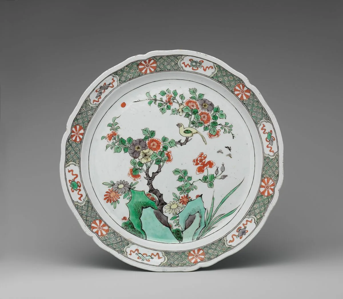 Dish with rocks, flowers, and birds — Unknown