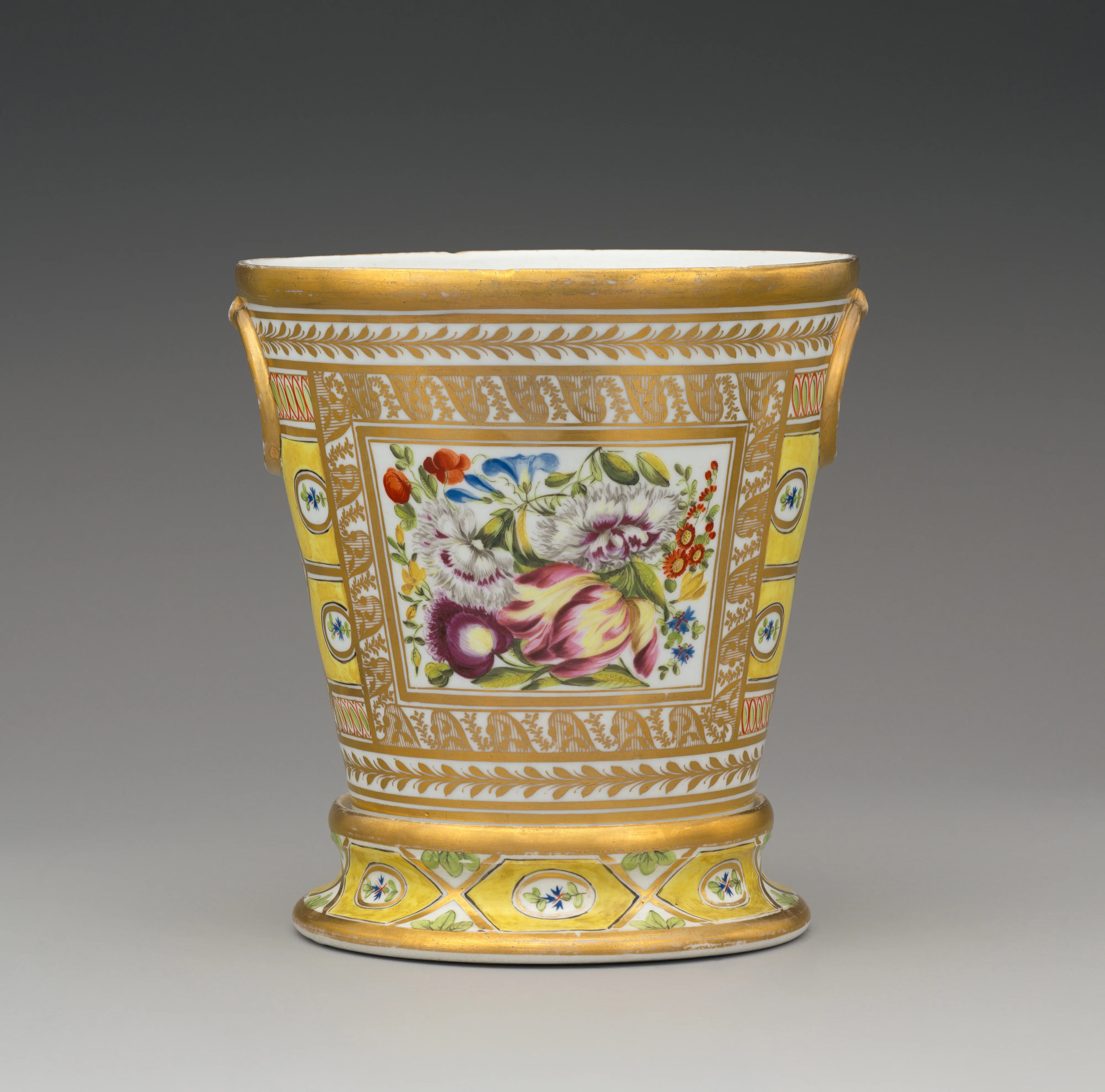 Cachepot with stand — Coalport|Thomas Baxter