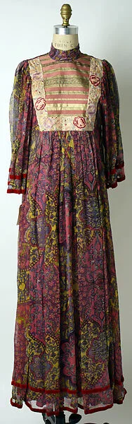 Evening dress — Thea Porter