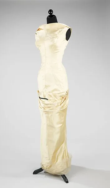 Evening dress — Charles James