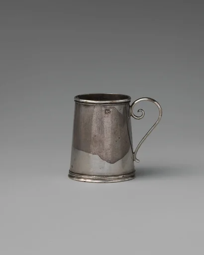 Miniature mug