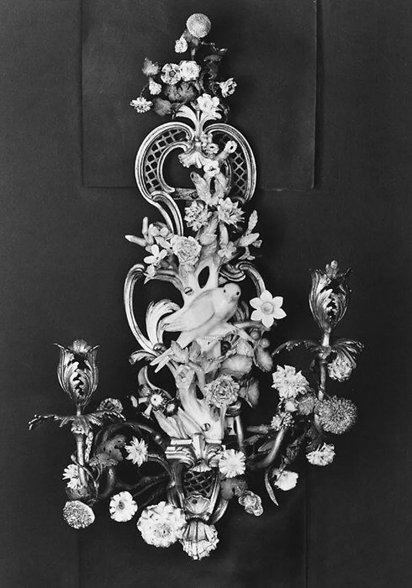 Wall bracket (one of a pair) — Meissen Manufactory