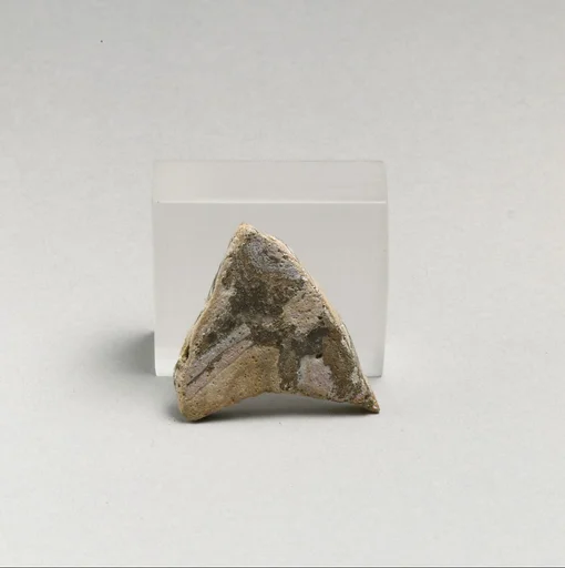 Glass mosaic inlay fragment