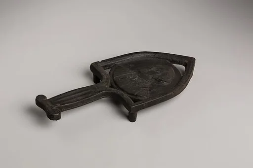 Trivet