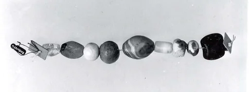 Bead necklace