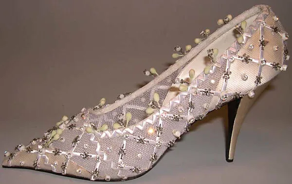 Wedding shoes — Roger Vivier|House of Dior