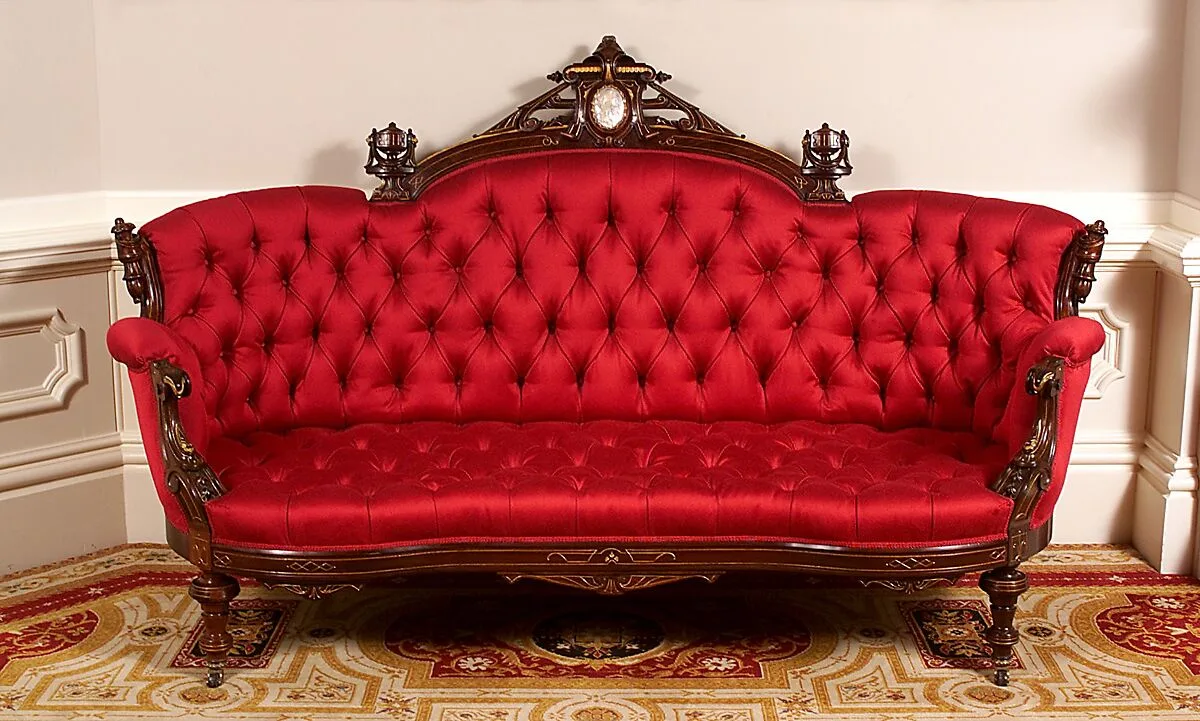 Sofa — John Jelliff