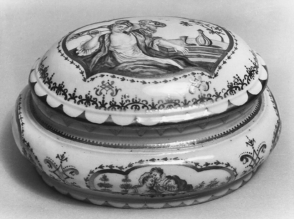 Sugar box with cover — Abraham Seuter|Meissen Manufactory