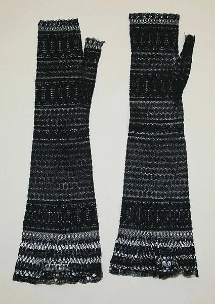 Mitts — Unknown