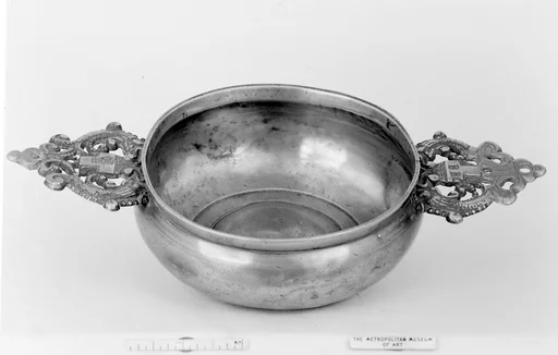 Porringer