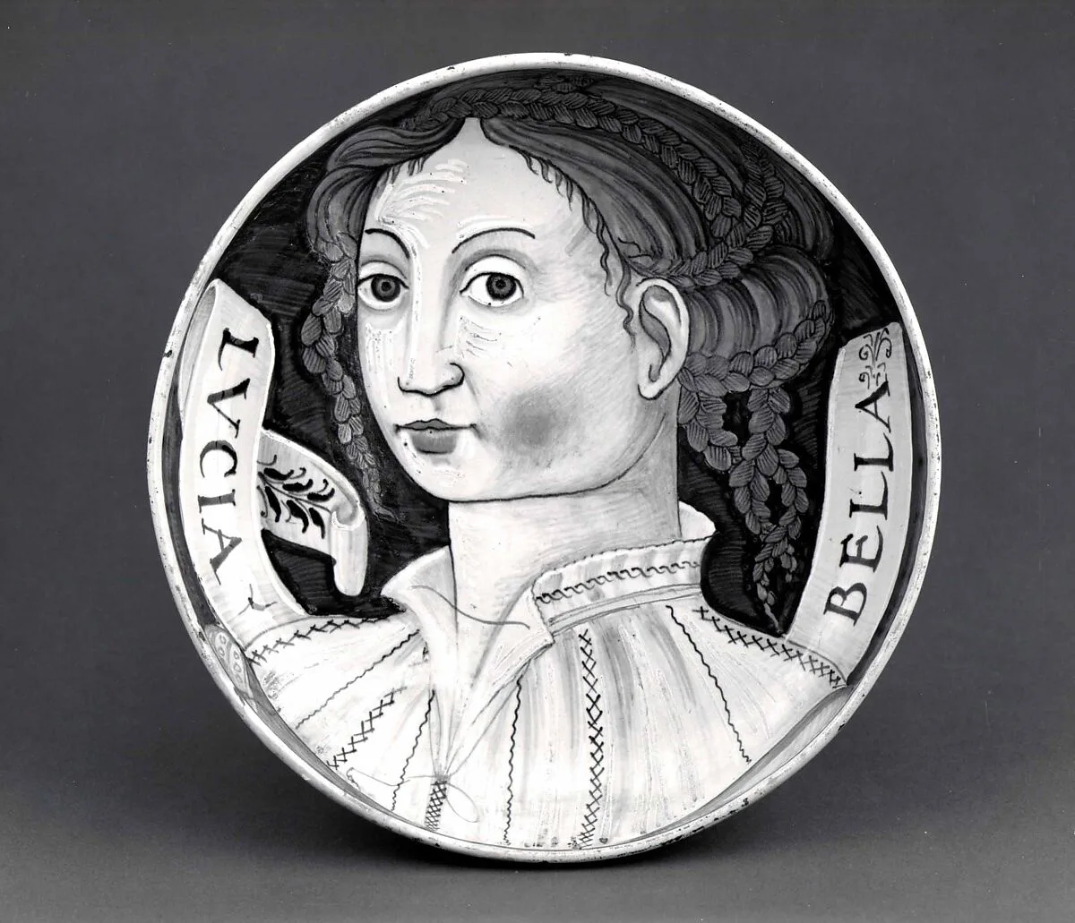 Dish (coppa amatoria) — Unknown