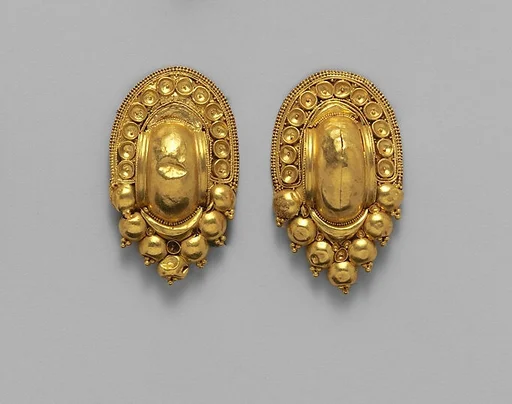 Gold earrings