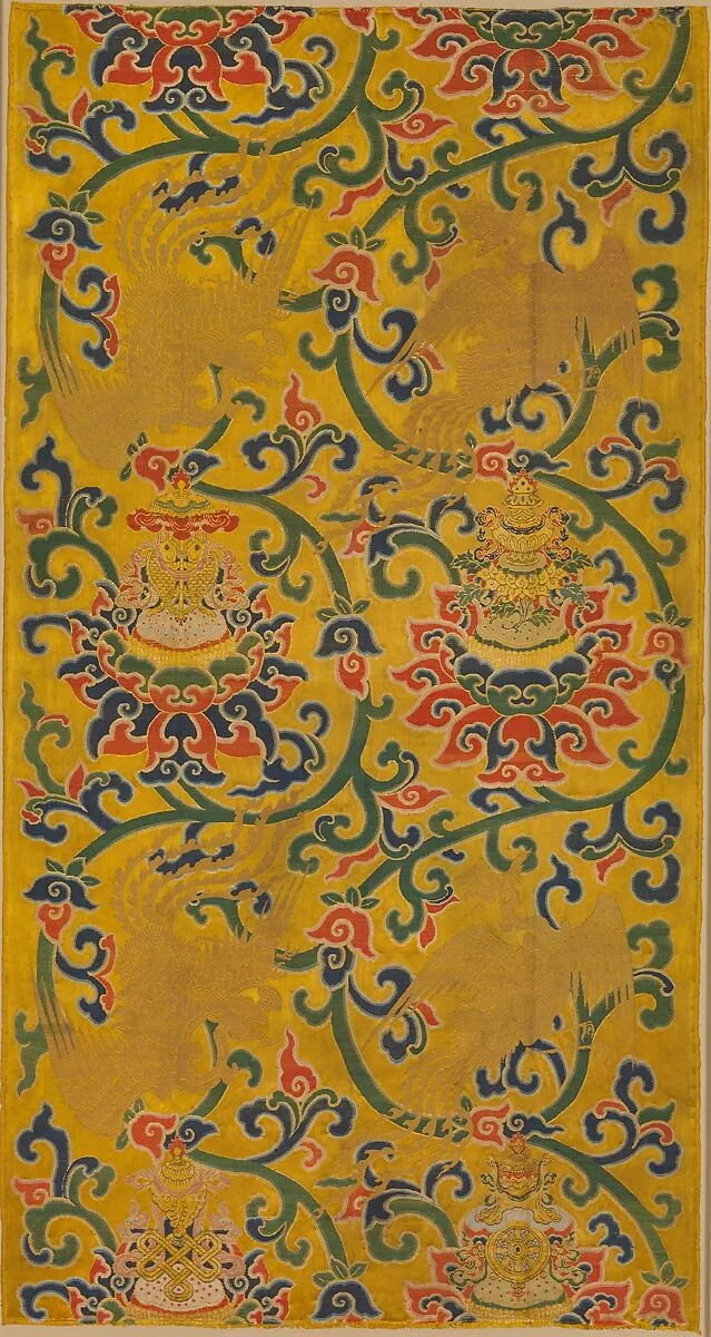 明早期 纏枝蓮托八寳鳳鳥紋妝花緞|Textile panel with phoenixes and lotuses holding the Eight Buddhist Treasures — Unknown