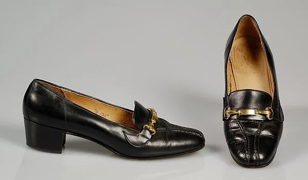 Shoes — Gucci