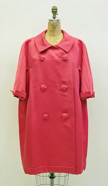 Evening coat — Yves Saint Laurent|House of Dior