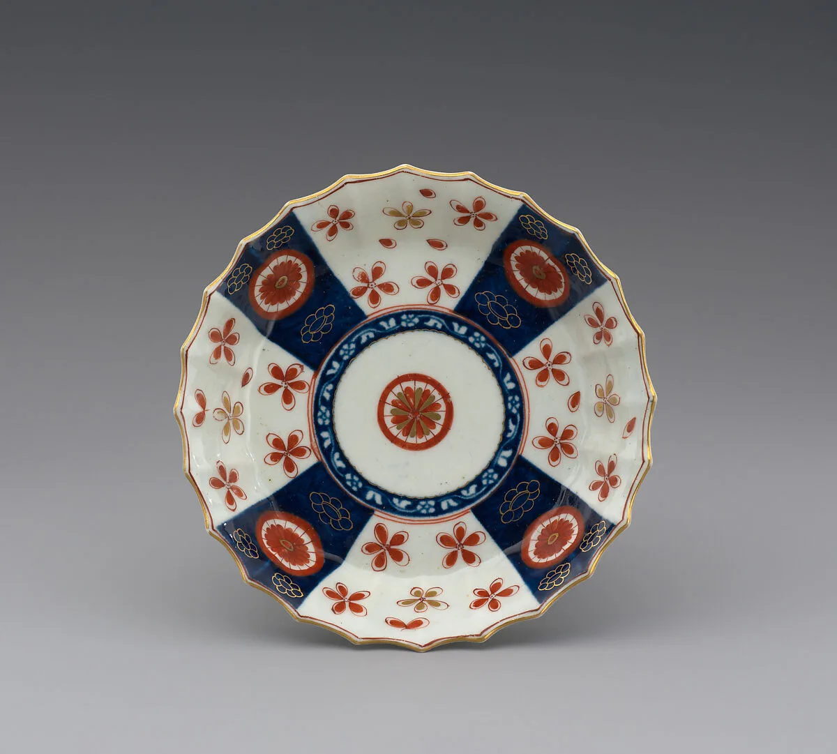 Saucer (part of a service) — Worcester factory