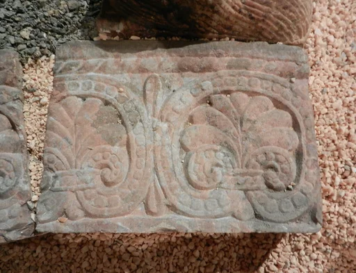 Lintel