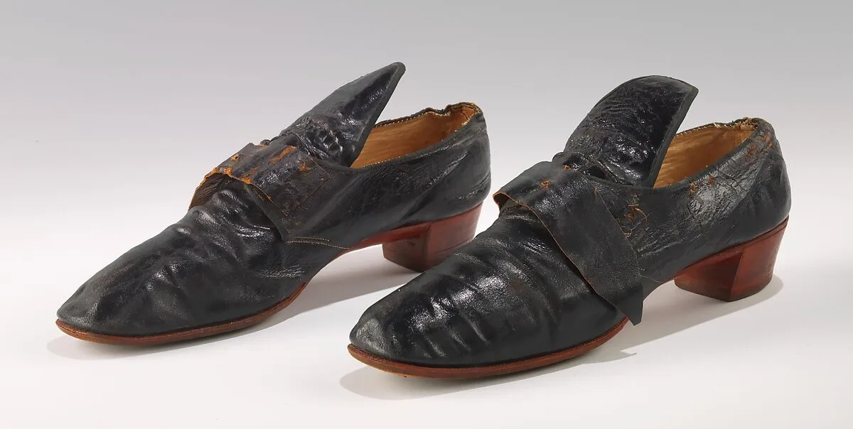 Court shoes — Unknown